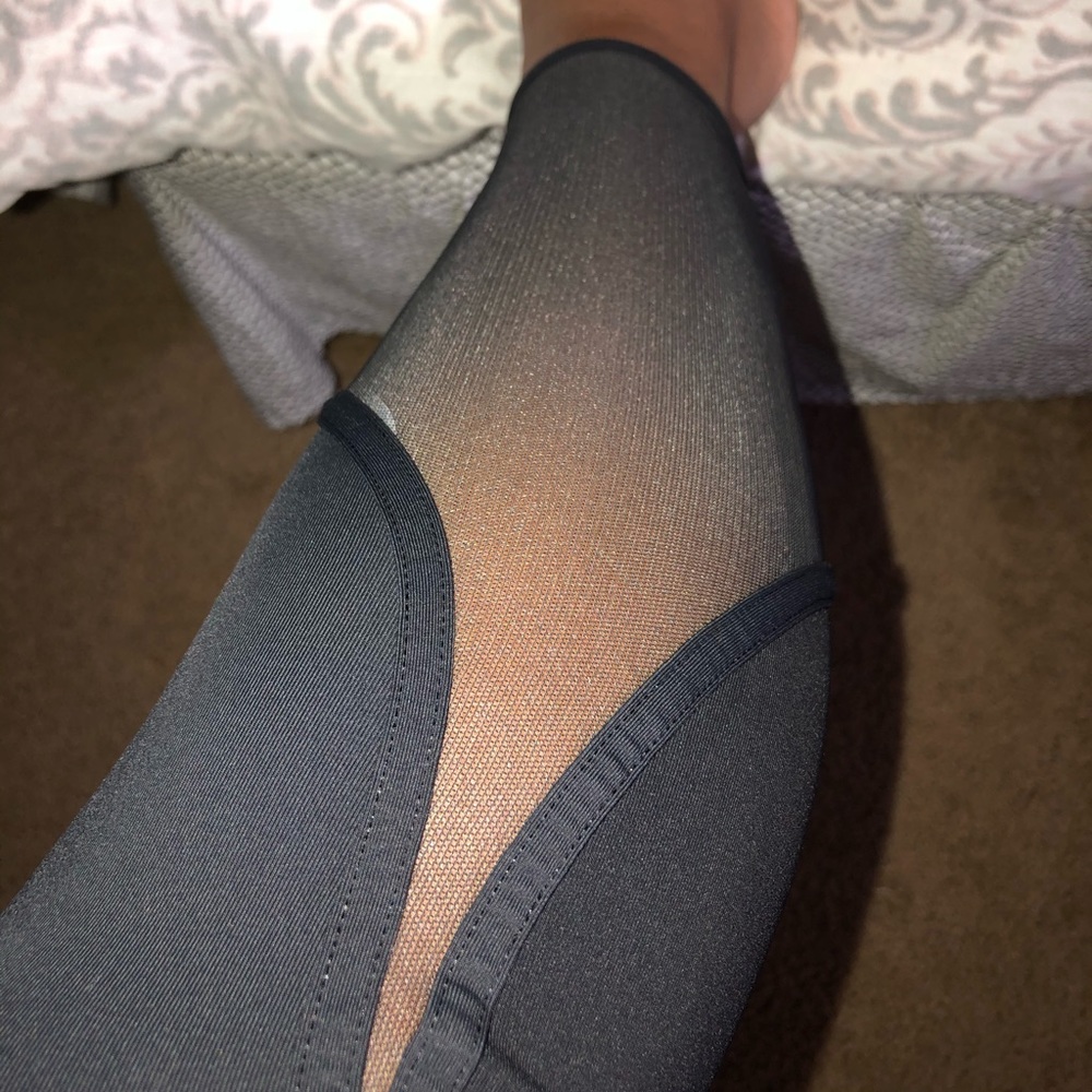 Black Lululemon mesh panel leggings